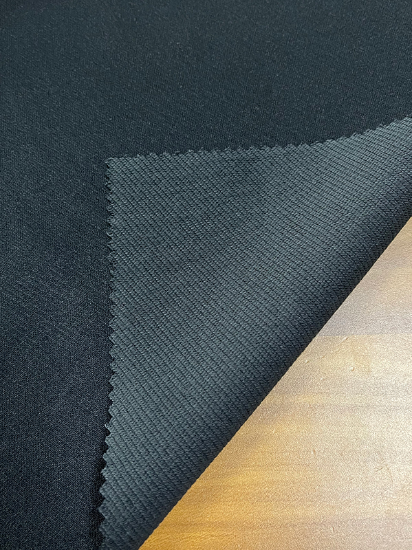 ÇİFT ÖRGÜ AH-21886 49%T+34%C+17%R Mükemmel elastikiyet, uzayabilirlik ve üretkenlik ile yumuşak, higroskopik ve nefes alabilir ÇİFT ÖRGÜ AH-21886 49%T+34%C+17%R Mükemmel elastikiyet, uzayabilirlik ve üretkenlik ile yumuşak, higroskopik ve nefes alabilir